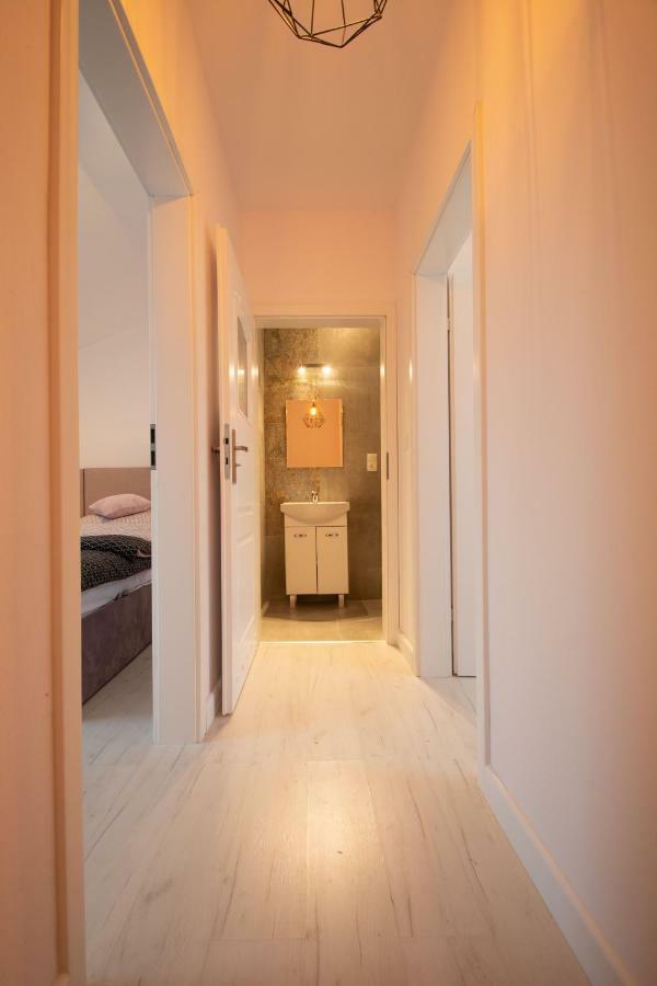 Lawendowy Zaulek Apartment Debina  Bagian luar foto