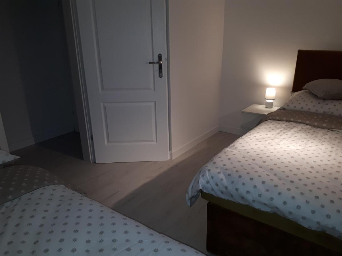 Lawendowy Zaulek Apartment Debina  Bagian luar foto