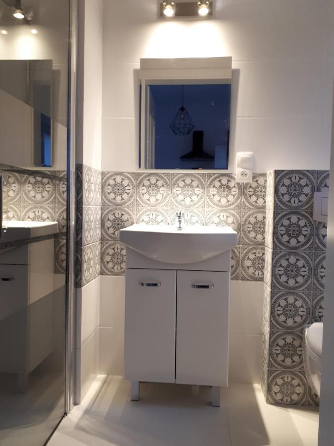 Lawendowy Zaulek Apartment Debina  Bagian luar foto