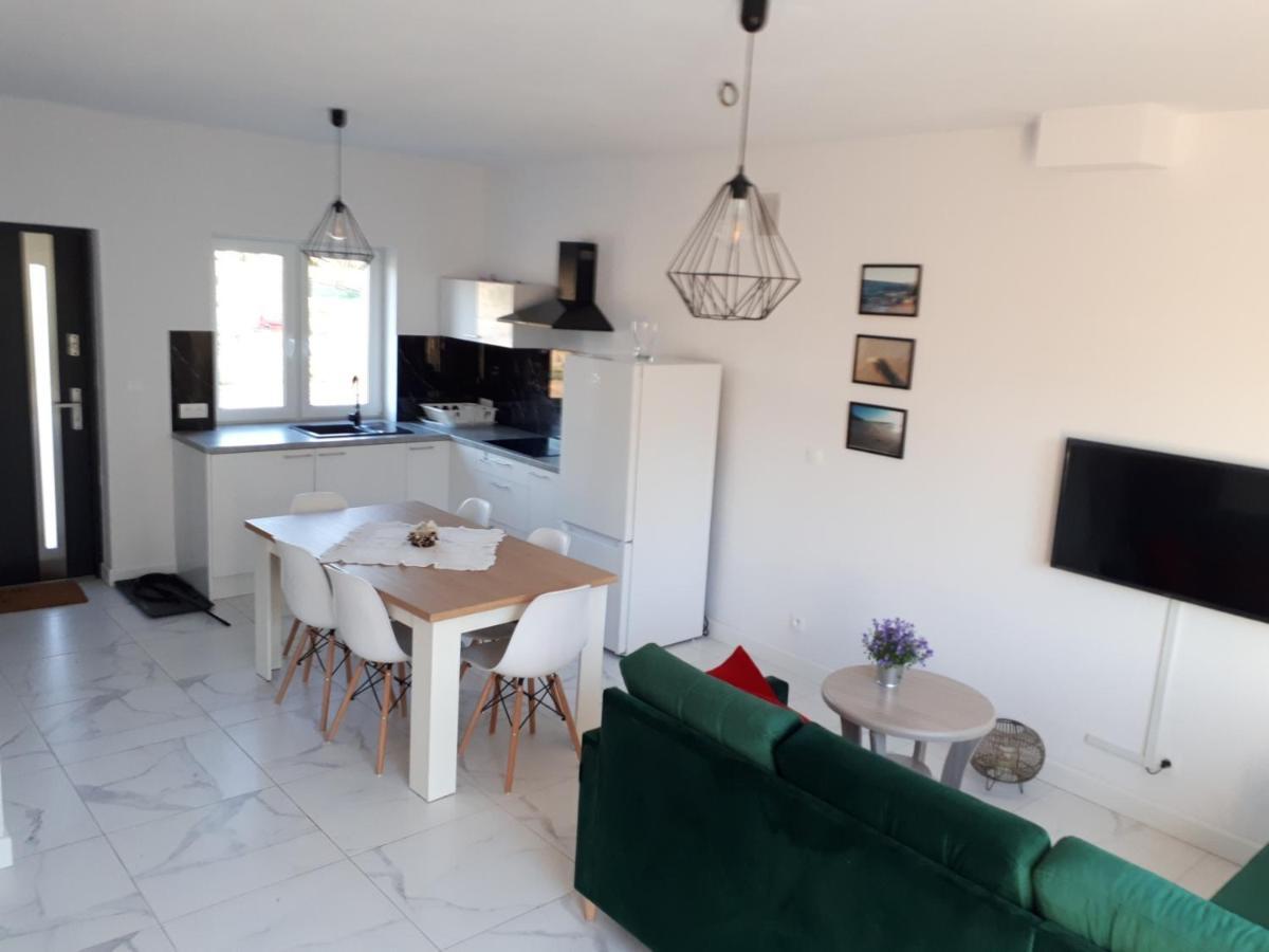 Lawendowy Zaulek Apartment Debina  Bagian luar foto