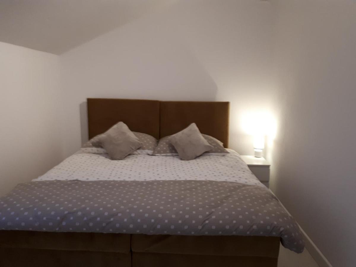 Lawendowy Zaulek Apartment Debina  Bagian luar foto